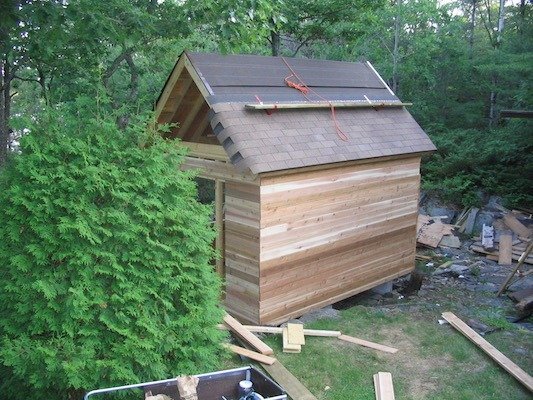 Cabin with roof 